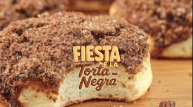 La Fiesta de la Torta Negra cerró con una multitudinaria convocatoria y el show de Los Palmeras