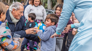 “Cumple Fiesta”: Juan de Jesús compartió con los chicos  en San Clemente