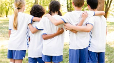 El Club Cosme Argerich impulsa un taller sobre emociones en el fútbol formativo