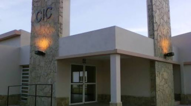 La Costa inició un ciclo para fortalecer la atención centrada en las personas