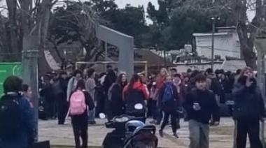 Escape de gas en la Escuela Técnica N° 1: evacuaron el establecimiento y suspendieron el servicio
