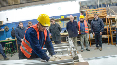La Costa puso en marcha una nueva carpintería para la formación en oficios y la producción local