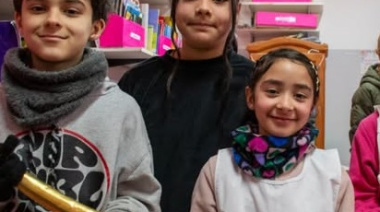 El sable corvo de San Martín visitó escuelas de Villa Gesell