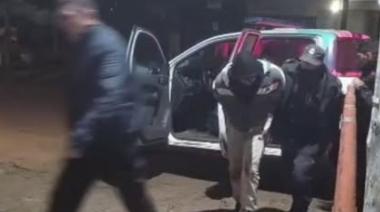 Aprehendieron a un hombre tras una denuncia por violencia de género y descubrieron que tenía pedido de captura