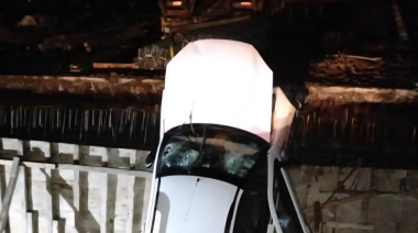 Tragedia en la Ruta 11: un muerto y un herido tras el vuelco de una camioneta