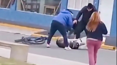 Un menor resultó herido al intentar separar a dos perros en las inmediaciones de una escuela