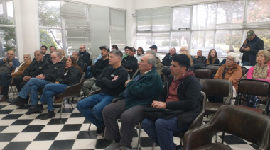 Vecinos, comerciantes y residentes debatieron sobre el futuro del frente marítimo de Santa Teresita