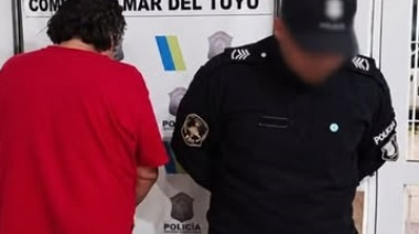Una mujer fue herida con un machete y un hombre quedó aprehendido