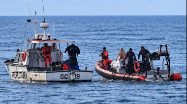Amplían el operativo para encontrar a los dos kayakistas desaparecidos frente a Santa Teresita