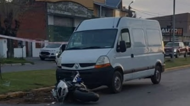 Trágico accidente en Mar de Ajó: murió un conocido comerciante tras chocar su moto contra una camioneta