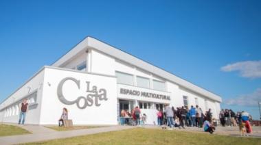 “Artes de Fuego del Mar”: llega una nueva exposición internacional al Espacio Multicultural de Mar de Ajó