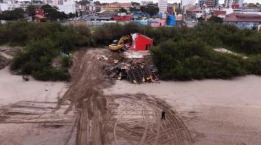 Demolieron el balneario Macarena y avanzarán con otras cuatro estructuras en Santa Teresita