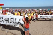 En Pinamar hoy no habrá guardavidas y el conflicto amenaza con extenderse todo el fin de semana