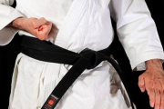 Karate Salud: una propuesta gratuita para promover el envejecimiento activo en La Costa
