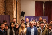 Buscan bajar a 18 años la edad mínima para ser concejal en Buenos Aires