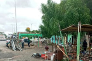 Retiraron puestos de venta instalados sobre la Ruta 63 en cercanías de Dolores