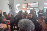 Vecinos vuelven a protestar contra EDEA por tarifas que consideran impagables en La Costa