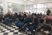 Vecinos, comerciantes y residentes debatieron sobre el futuro del frente marítimo de Santa Teresita