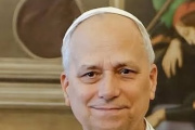 Habrá tres días de feriado por la visita del papa León XIV a la Argentina