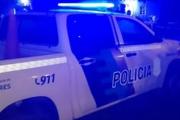 Preocupación en Costa Azul por jóvenes que arrojarían piedras contra autos y viviendas durante la noche