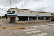 Castelli: cerró la sucursal de Hendel en pleno centro y sus empleados serían reubicados