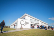 “Artes de Fuego del Mar”: llega una nueva exposición internacional al Espacio Multicultural de Mar de Ajó