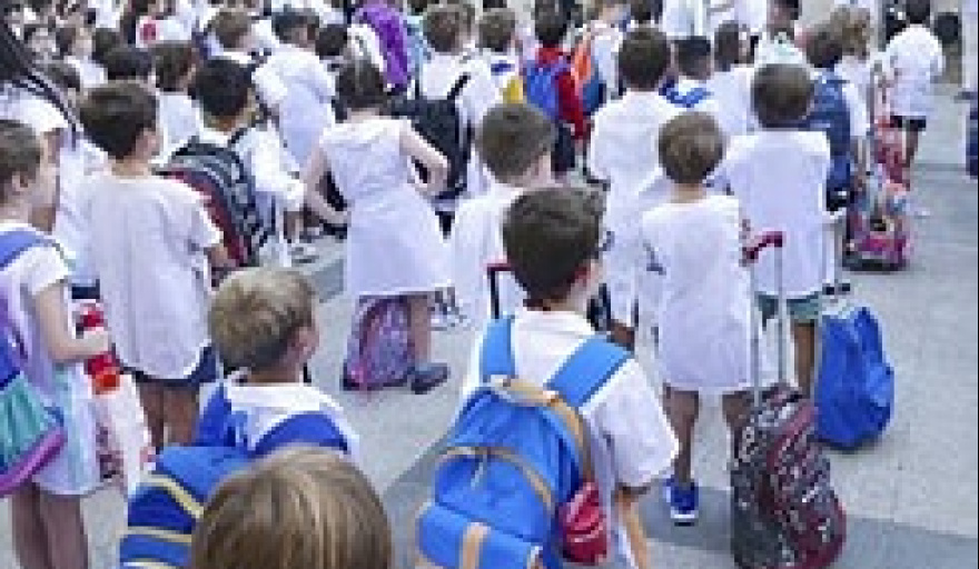 Comenzó el ciclo lectivo en La Costa con acompañamiento institucional y más de 130 obras en escuelas