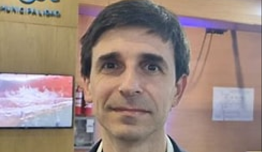 Presentan una muestra sobre faros, naufragios y muelles del Partido de La Costa