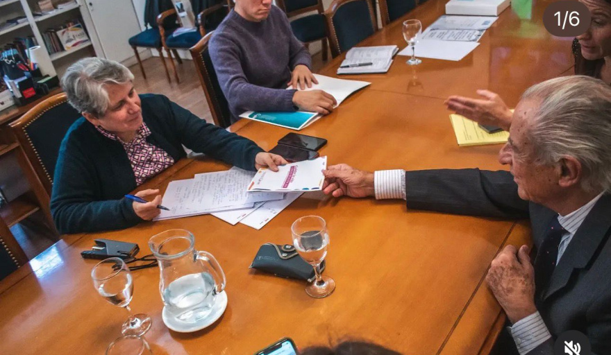 La Costa planteó a Provincia la falta de docentes y obras en las escuelas