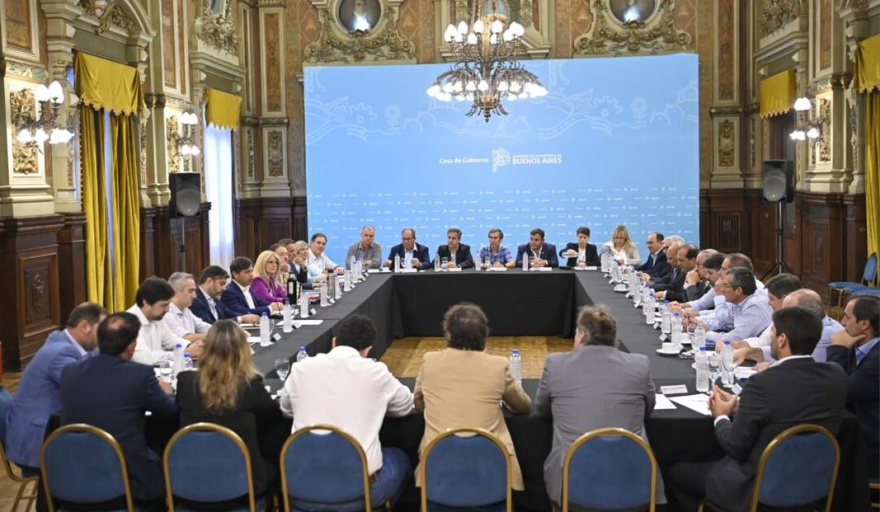 La Provincia convocó a intendentes para analizar la crisis del sistema de salud