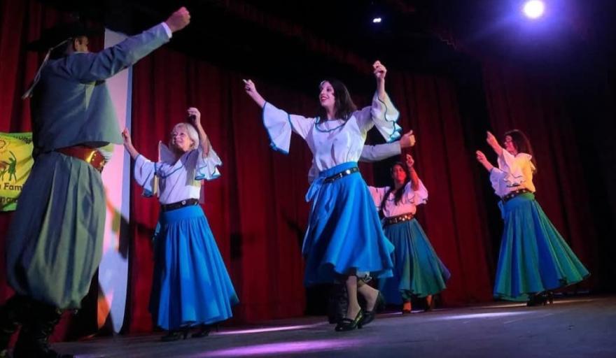 “Danza y Color”: una tarde a puro baile para colaborar con la Fiesta del Sol y la Familia