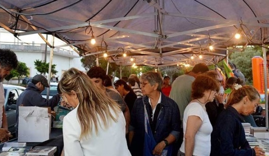 La Feria del Libro de La Costa se realizará este viernes y sábado en Mar de Ajó